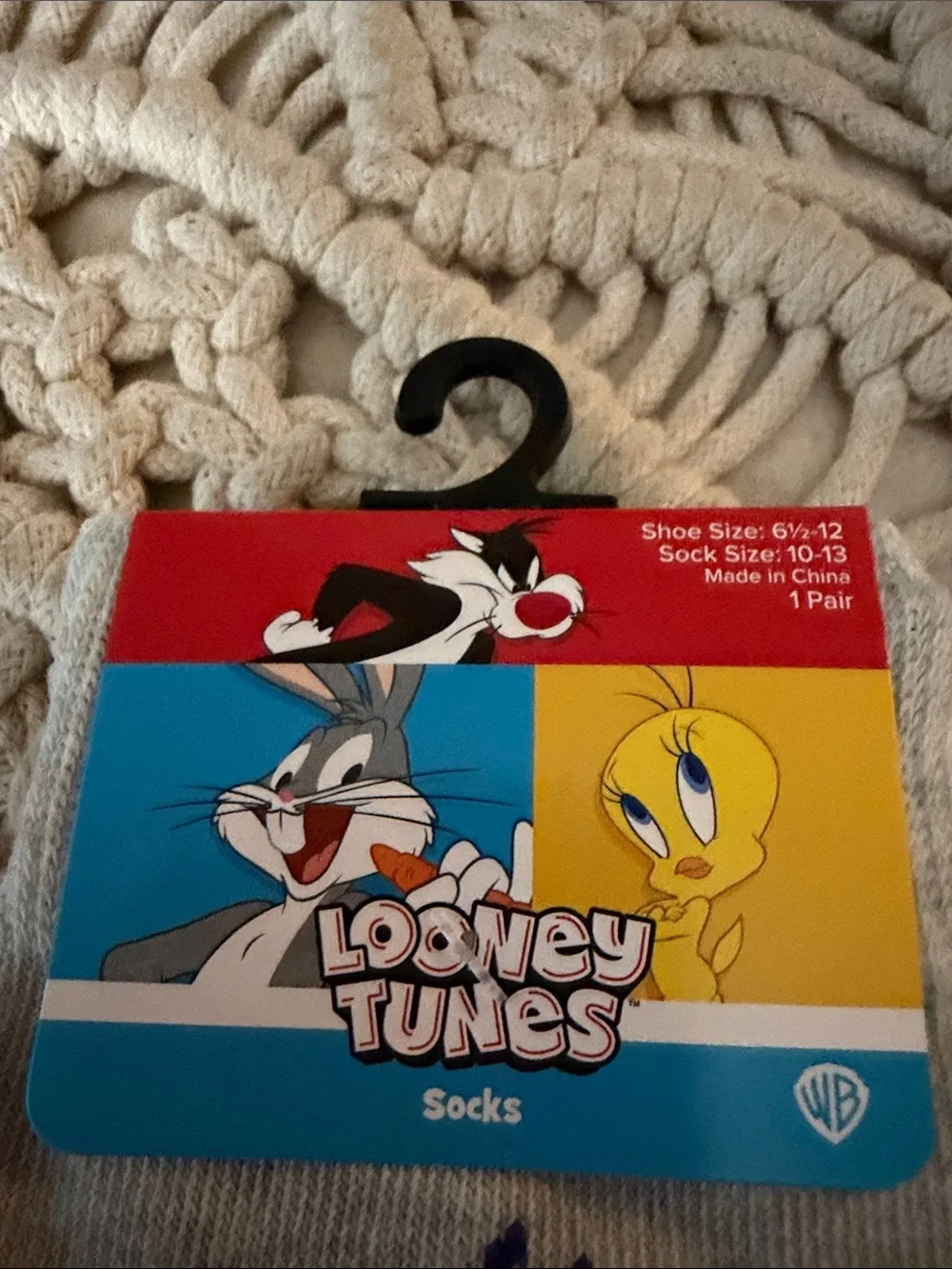 Warner Bros. Looney Tunes Socks - Beige & Gray with Character Slogans